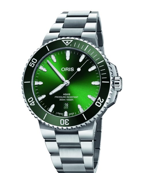 Oris Aquis Date 43.5MM