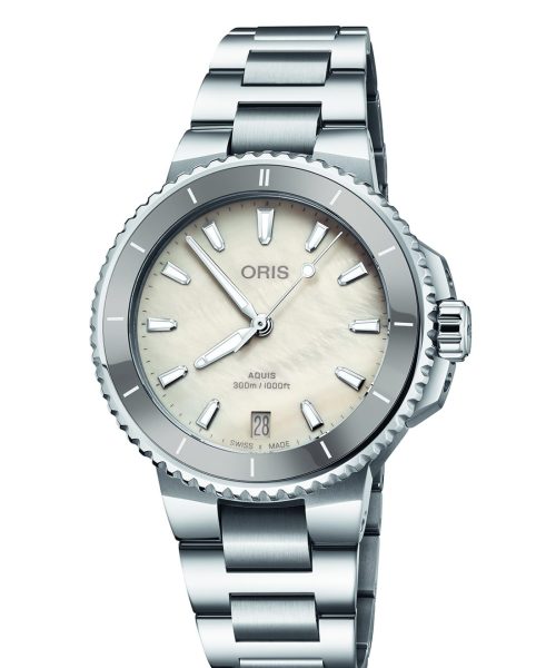 Oris Aquis Date 36.5MM