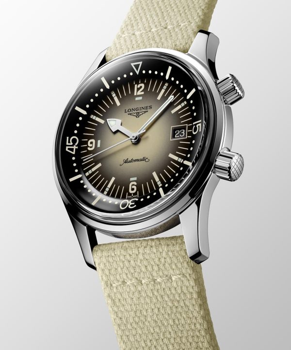 Longines Legend Diver 42mm - L3.774.4.30.2 - Bilde 2